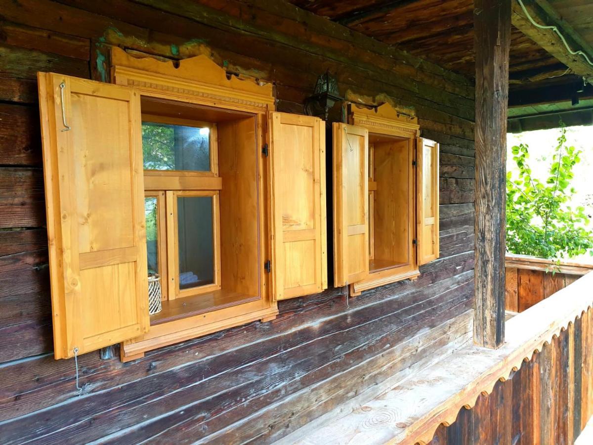 Granny'S House Villa Моисей Екстериор снимка