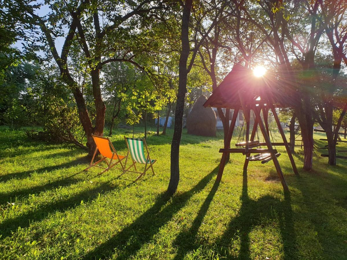 Granny'S House Villa Моисей Екстериор снимка